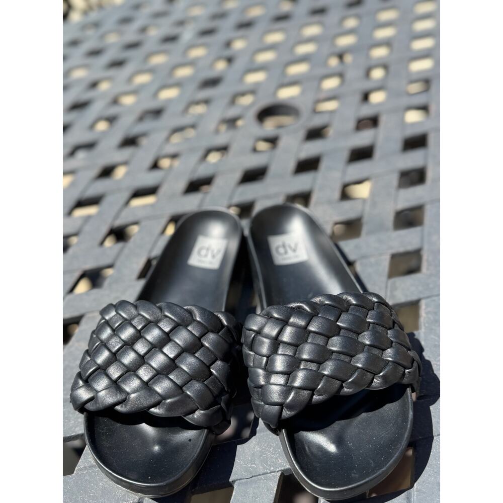 Dolce Vita Slides-Black-Size 8